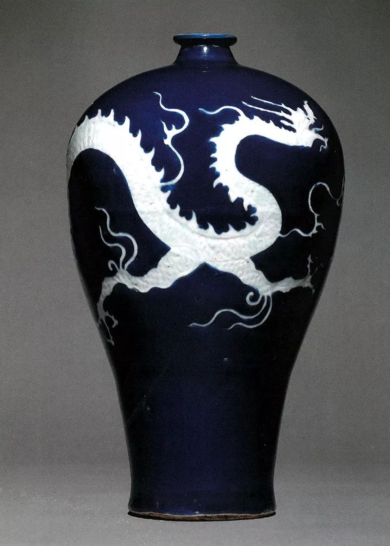 視頻 &middot; 幽藍神采、瓶中之王 --元青花云龍紋梅瓶 | 崇正18春拍